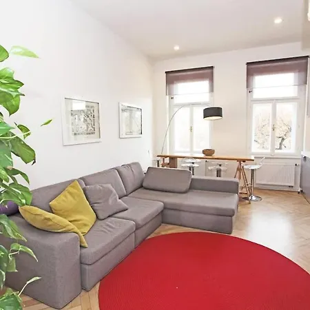 Apartamento Stylish River-view Praga