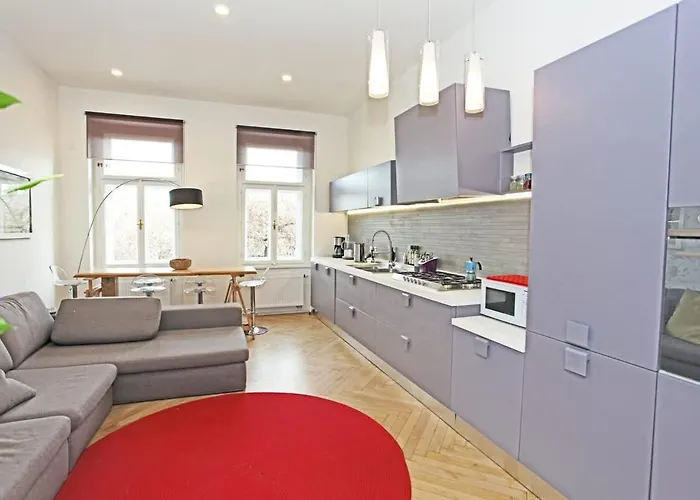 Apartment Stylish River-view